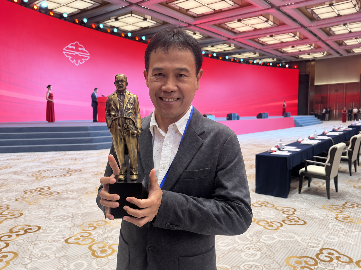 Sumsel-8 Wins 2026 Zhan Tianyou Award, Earning International Recognition in Engineering